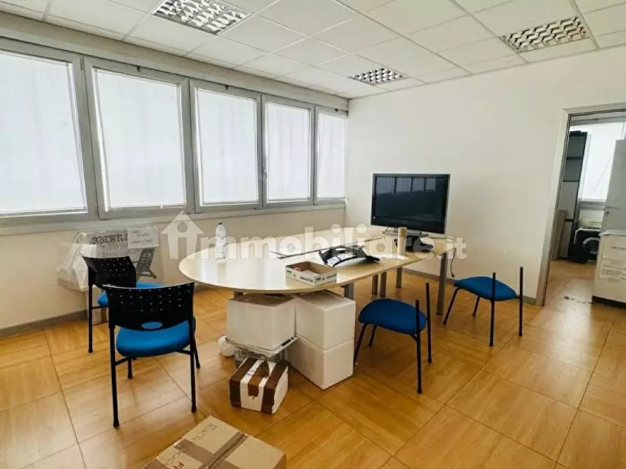 Immagine 2 di Capannone industriale in affitto  a Masera' Di Padova