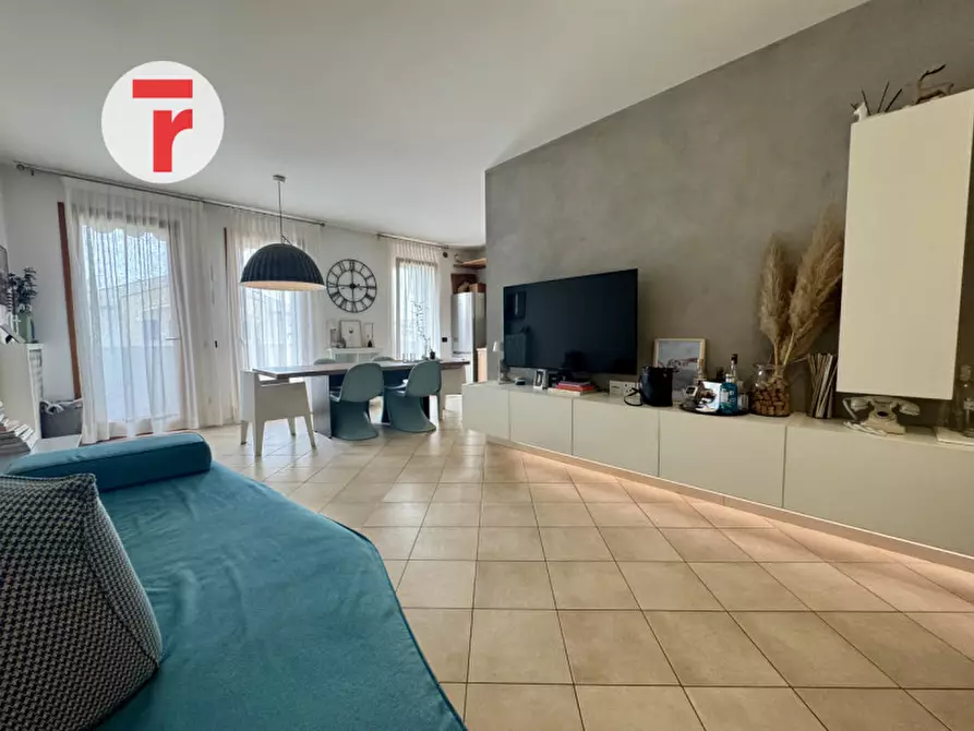 Immagine 2 di Appartamento in vendita  in via volta a Campodarsego