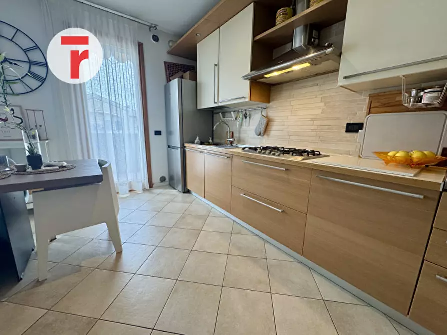 Immagine 3 di Appartamento in vendita  in via volta a Campodarsego