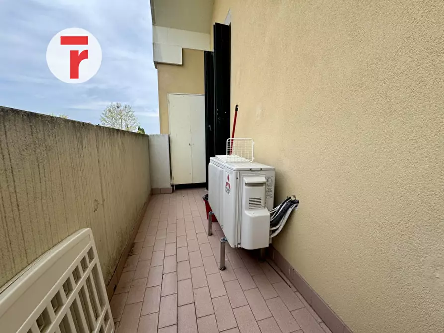 Immagine 16 di Appartamento in vendita  in via volta a Campodarsego