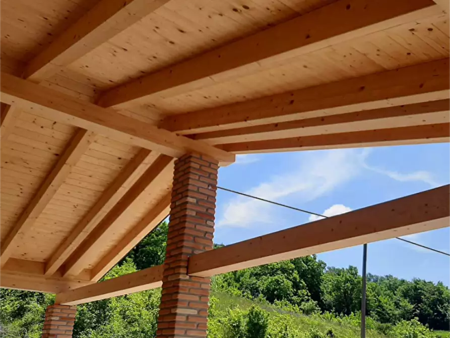 Immagine 4 di Villa in vendita  a Vittorio Veneto