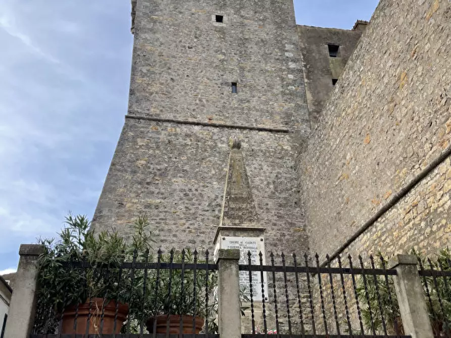 Immagine 1 di Appartamento in vendita  in Piazza della Chiesa a Capalbio