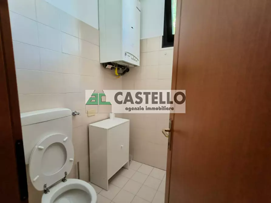 Immagine 8 di Negozio in vendita  in Viale della Rimembranza 35 a Limena