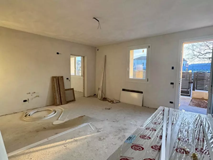 Immagine 3 di Appartamento in vendita  in Via Borgofuro a Este