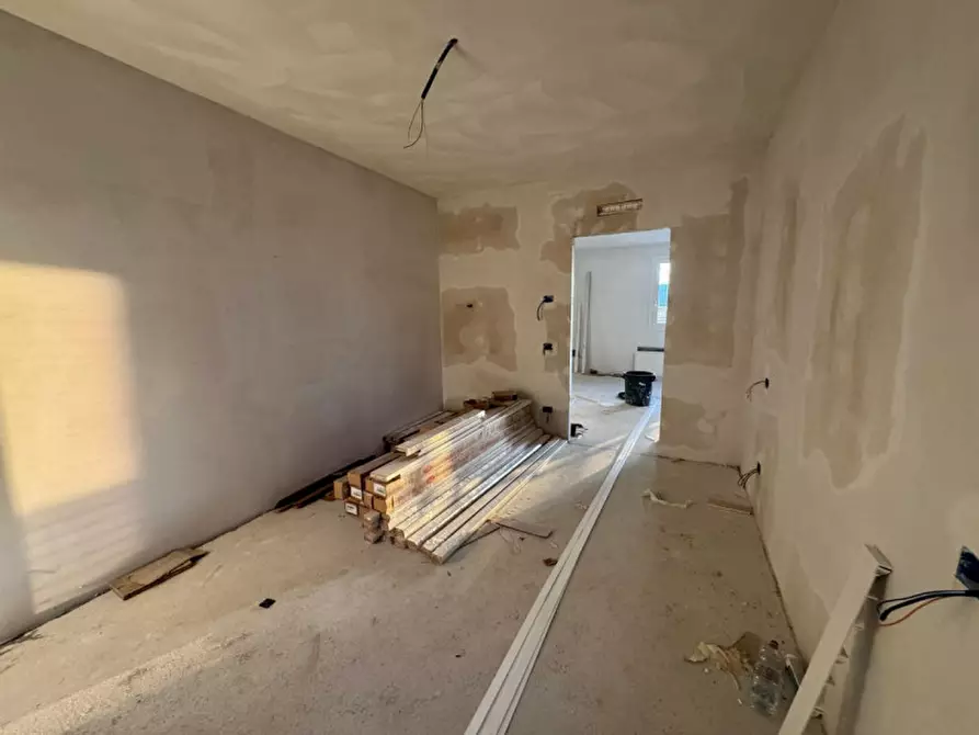 Immagine 11 di Appartamento in vendita  in Via Borgofuro a Este