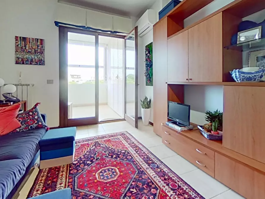 Immagine 28 di Appartamento in affitto  in Via Giuseppe Berto a Roma