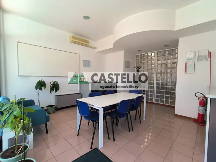Immagine 5 di Ufficio in vendita  in Viale della Rimembranza 35 a Limena