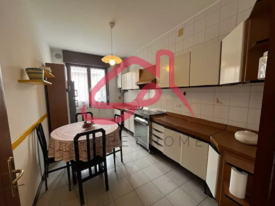 Immagine 1 di Appartamento in vendita  in Via Luigi Rizzo a Padova