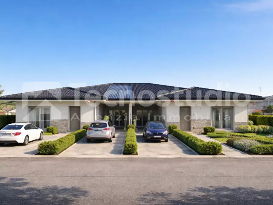 Immagine 1 di Casa bifamiliare in vendita  in Via Don Giuseppe Chiminazzo a Veronella