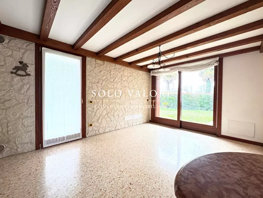 Immagine 4 di Casa bifamiliare in vendita  a Loreggia