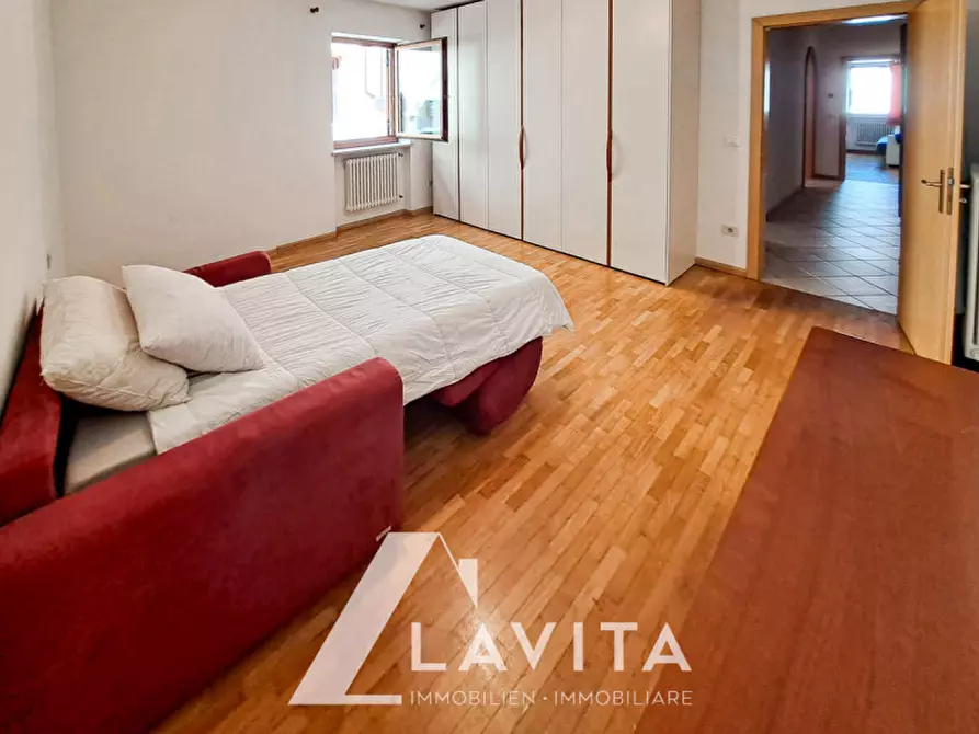 Immagine 5 di Appartamento in vendita  in St. Andreas Platz a Salorno .Salurn.