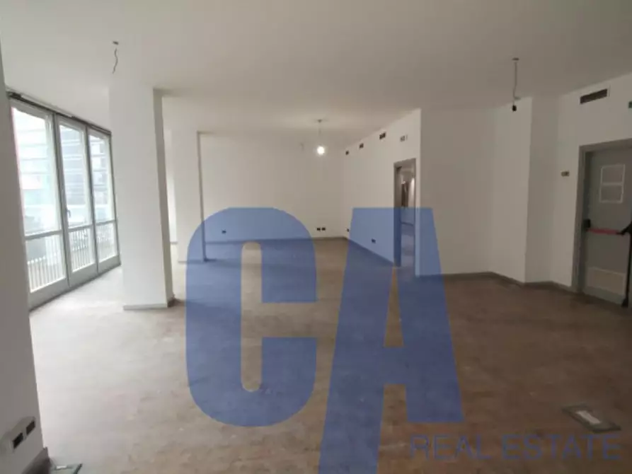 Immagine 10 di Ufficio in affitto  in VIA FILZI FABIO a Milano