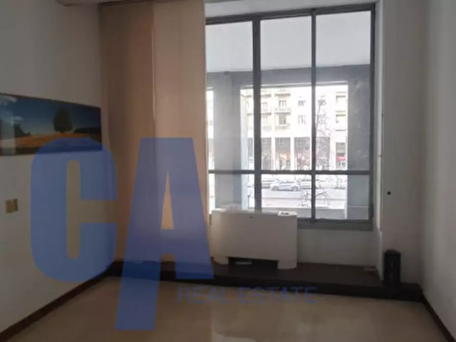 Immagine 4 di Ufficio in affitto  in PIAZZA DUCA D'AOSTA a Milano