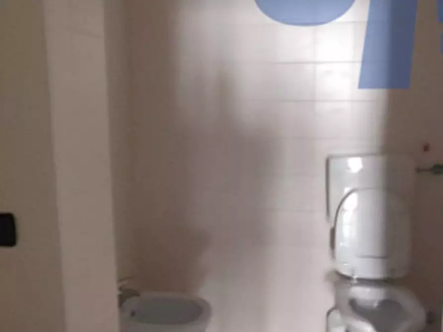 Immagine 17 di Ufficio in affitto  in PIAZZA DUCA D'AOSTA a Milano