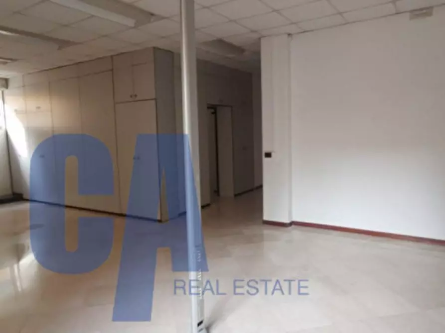 Immagine 19 di Ufficio in affitto  in PIAZZA DUCA D'AOSTA a Milano