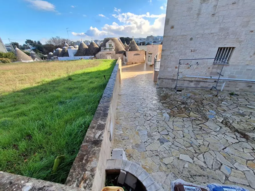 Immagine 2 di Terreno in vendita  in Via Giovanni Guareschi, 1, 70010 Locorotondo BA, Italia a Locorotondo