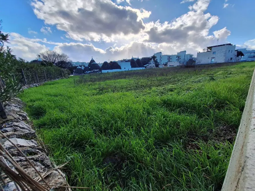 Immagine 4 di Terreno in vendita  in Via Giovanni Guareschi, 1, 70010 Locorotondo BA, Italia a Locorotondo