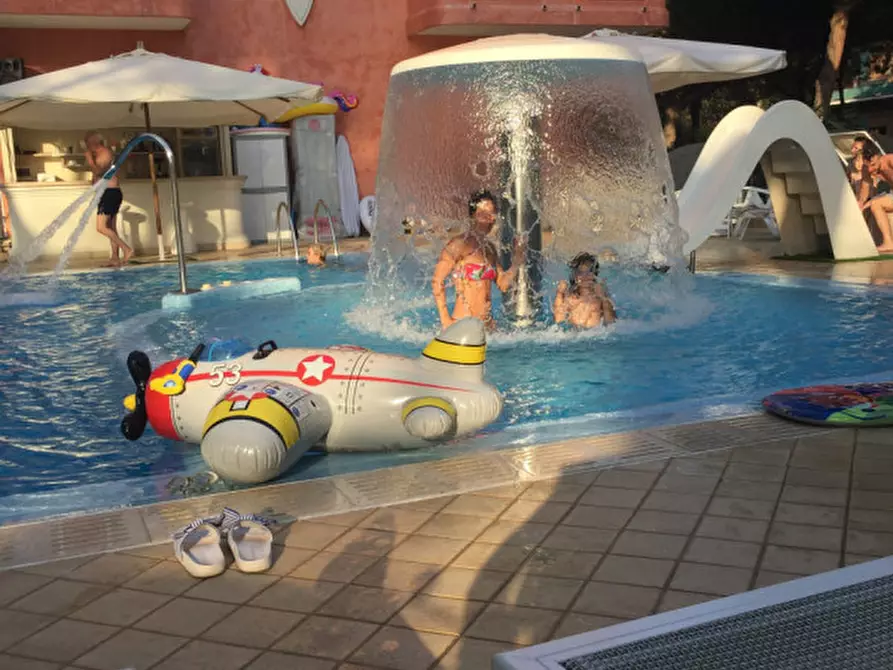 Immagine 16 di Casa indipendente in vendita  in Via Dante Alighieri a Fontaneto D'agogna