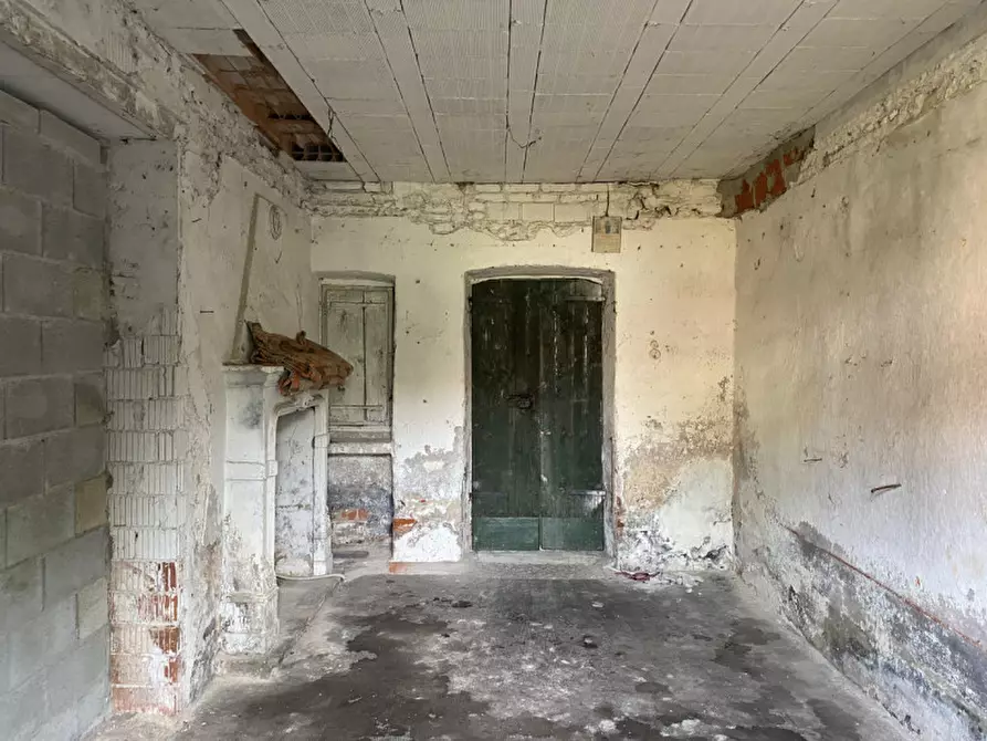 Immagine 17 di Casa indipendente in vendita  in Via Dante Alighieri a Fontaneto D'agogna