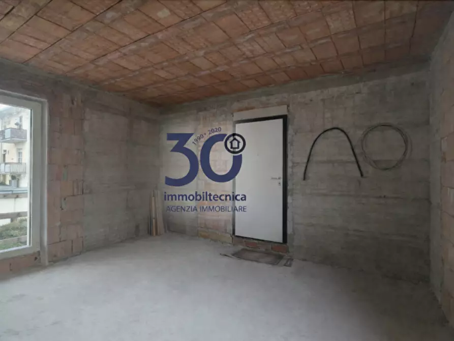 Immagine 3 di Appartamento in vendita  in Via Romana a Arezzo