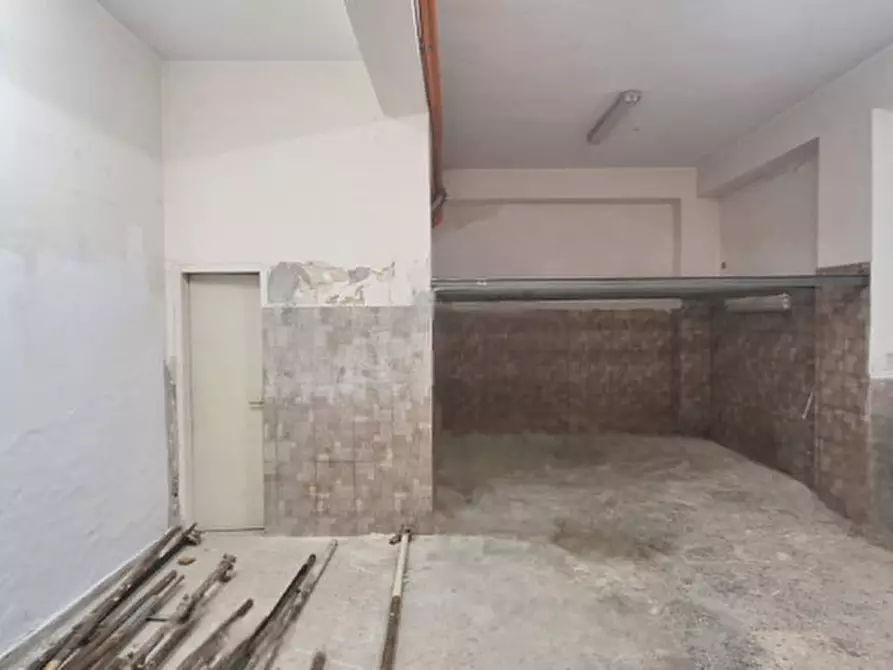 Immagine 5 di Magazzino in vendita  in Via dei Redentoristi 15 a Palermo