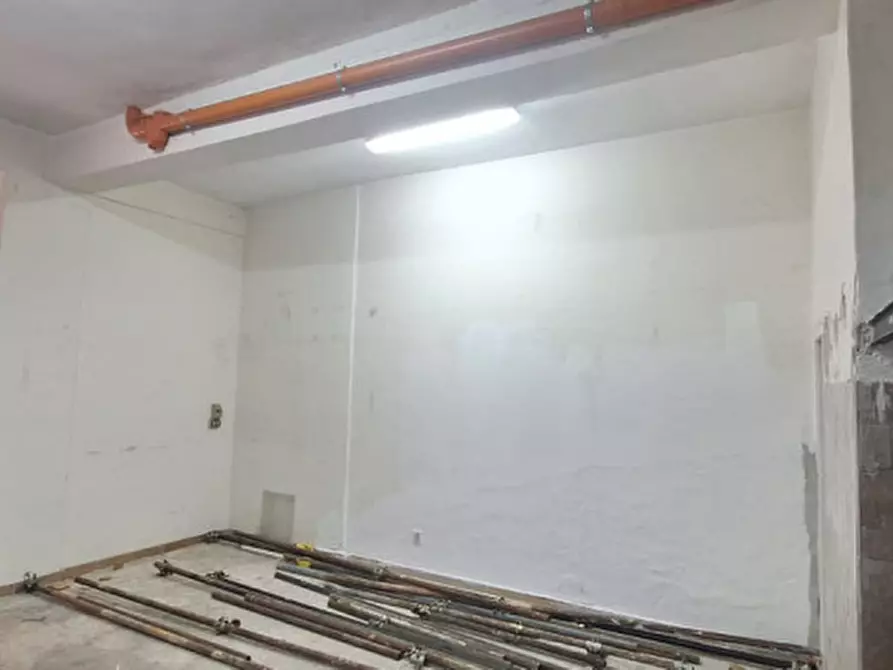 Immagine 6 di Magazzino in vendita  in Via dei Redentoristi 15 a Palermo