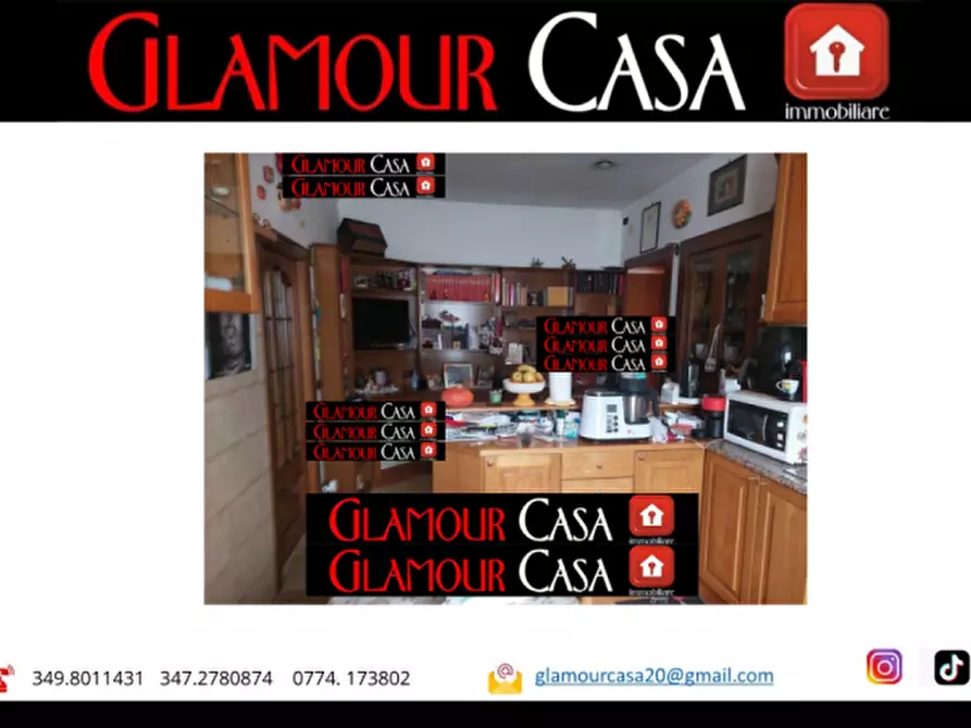 Immagine 3 di Appartamento in vendita  in Via Giovanni Rucellai a Roma