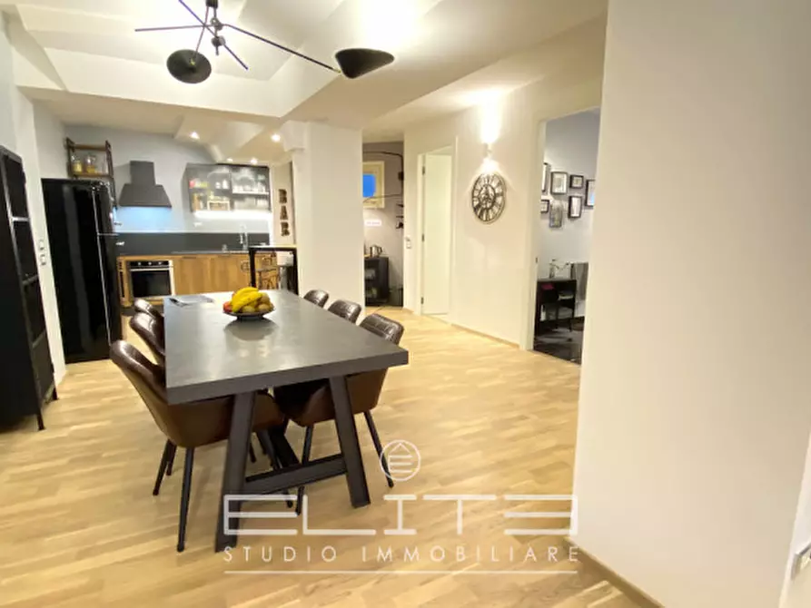 Immagine 5 di Appartamento in vendita  in Via Santa Margherita a Ancona