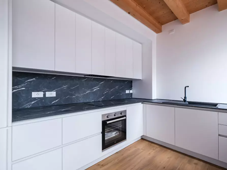 Immagine 7 di Appartamento in affitto  in Piazzale Giuseppe Giusti 6 a Vicenza