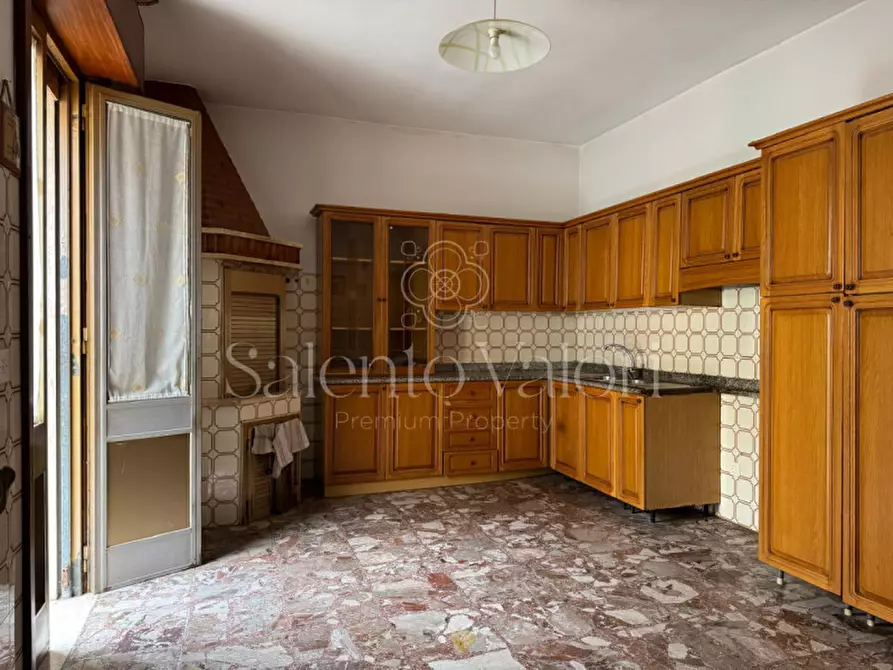 Immagine 10 di Casa indipendente in vendita  in Via Nizza 8 a Parabita