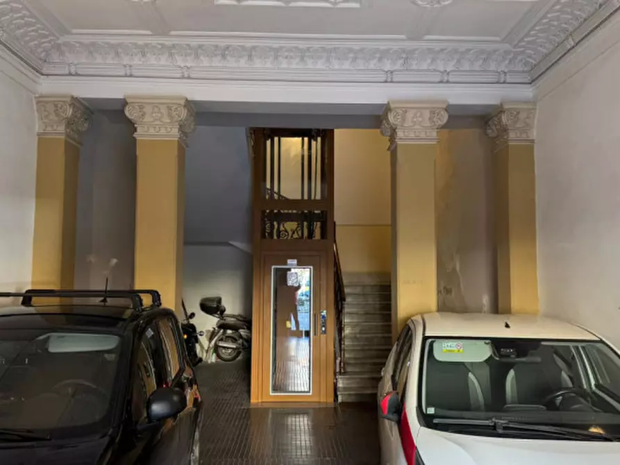 Immagine 3 di Appartamento in vendita  a Modica