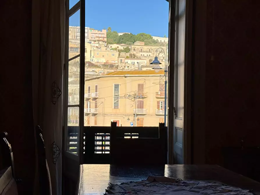 Immagine 35 di Appartamento in vendita  a Modica