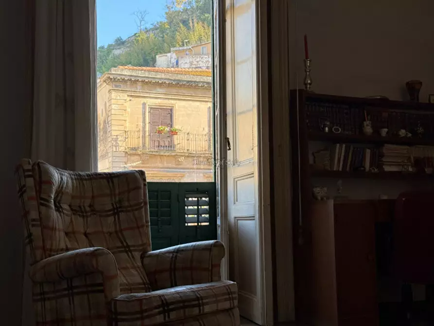 Immagine 48 di Appartamento in vendita  a Modica