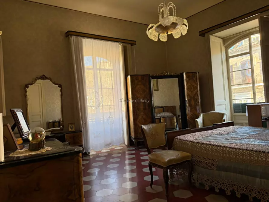 Immagine 50 di Appartamento in vendita  a Modica