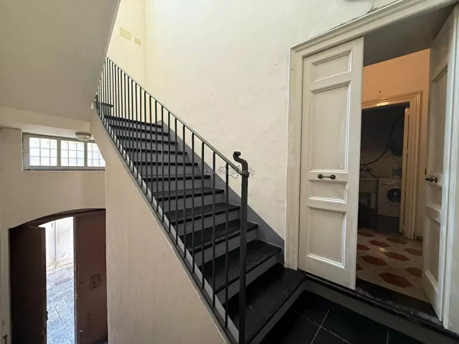 Immagine 60 di Appartamento in vendita  a Modica