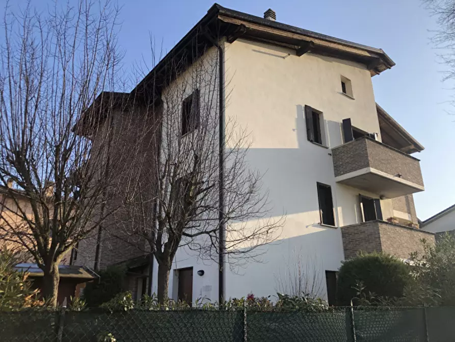 Immagine 2 di Appartamento in vendita  in Via San Biagio a Cento