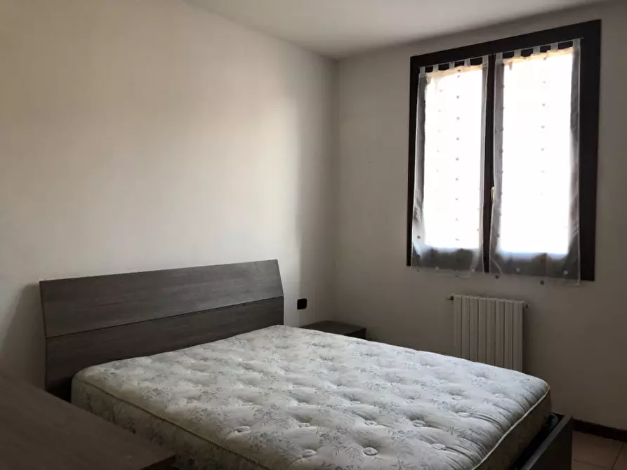 Immagine 7 di Appartamento in vendita  in Via San Biagio a Cento