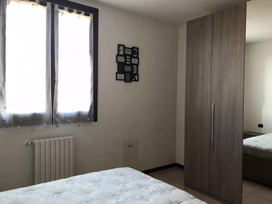 Immagine 9 di Appartamento in vendita  in Via San Biagio a Cento