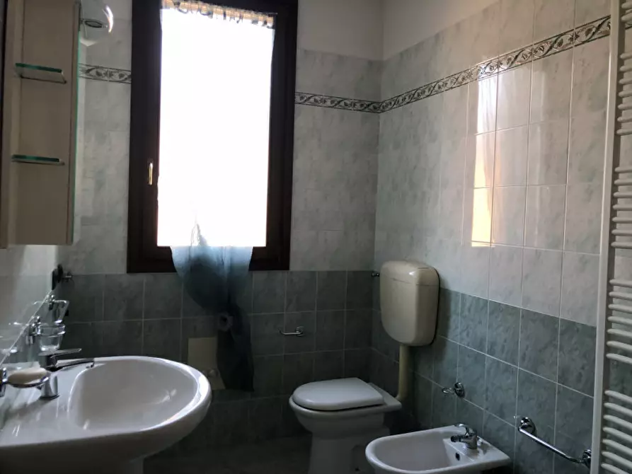 Immagine 14 di Appartamento in vendita  in Via San Biagio a Cento