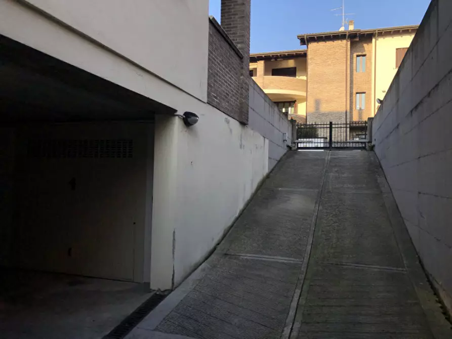 Immagine 19 di Appartamento in vendita  in Via San Biagio a Cento