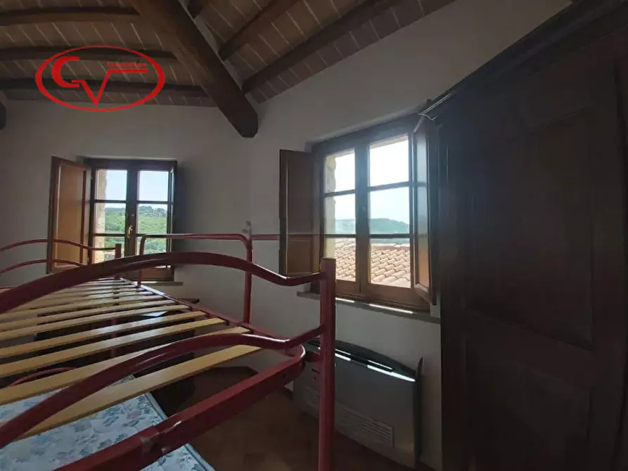 Immagine 8 di Appartamento in vendita  in Via Roma a Gaiole In Chianti