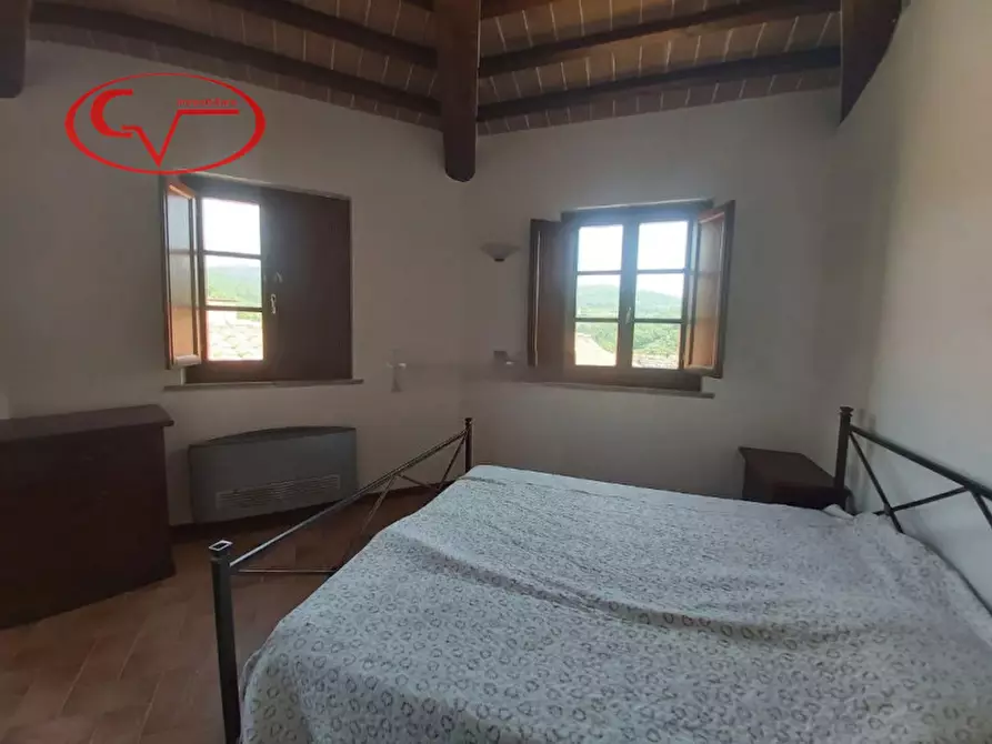 Immagine 11 di Appartamento in vendita  in Via Roma a Gaiole In Chianti