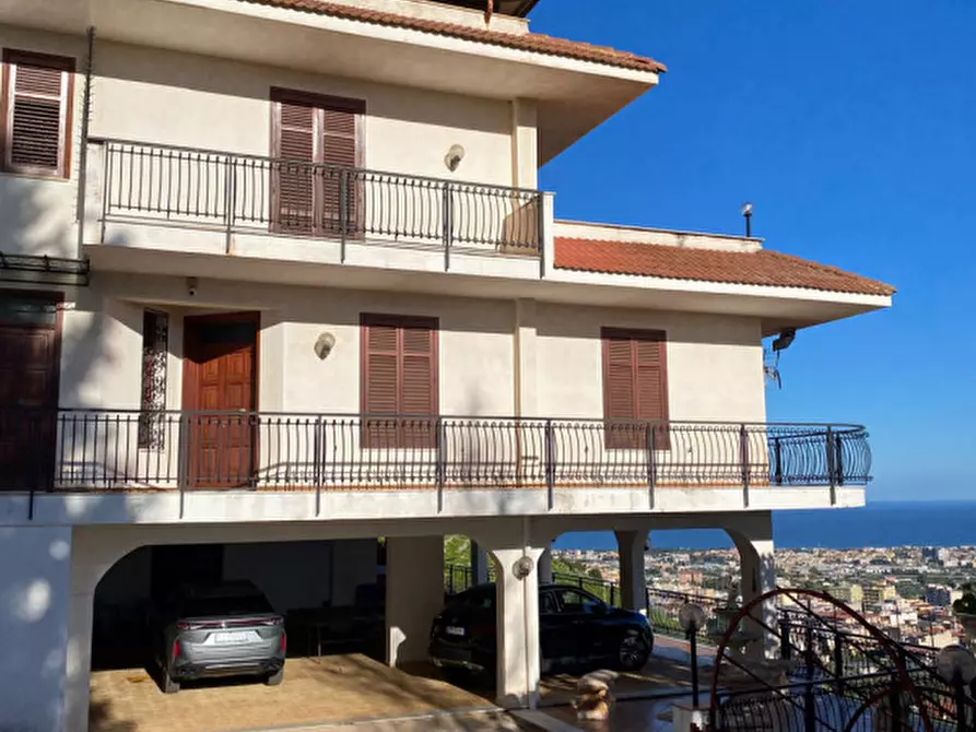 Immagine 5 di Villa in affitto  in VIA CRISTOFORO COLOMBO a Villabate