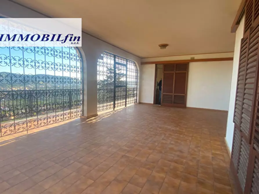 Immagine 8 di Villa in affitto  in VIA CRISTOFORO COLOMBO a Villabate