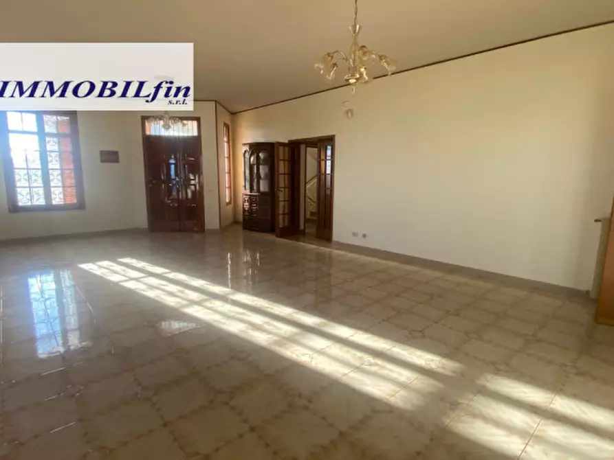 Immagine 16 di Villa in affitto  in VIA CRISTOFORO COLOMBO a Villabate