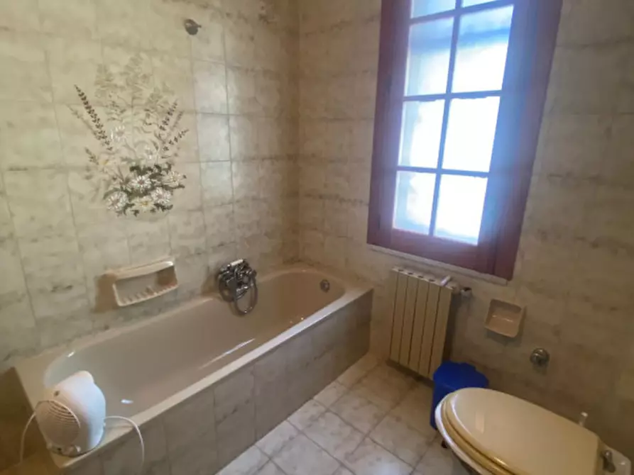 Immagine 35 di Villa in affitto  in VIA CRISTOFORO COLOMBO a Villabate