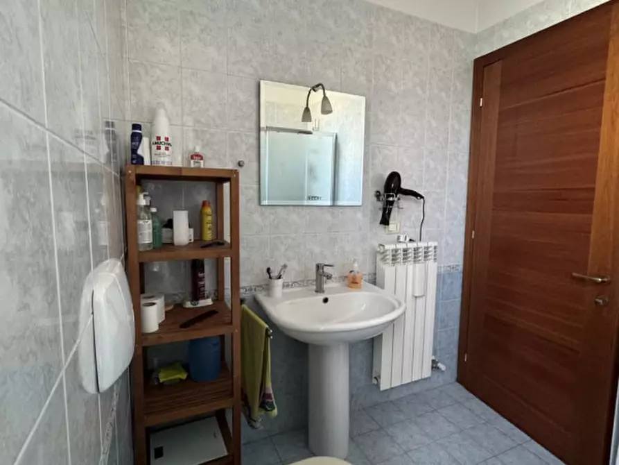 Immagine 9 di Appartamento in vendita  in Via Galileo Galilei 49 a Lecce