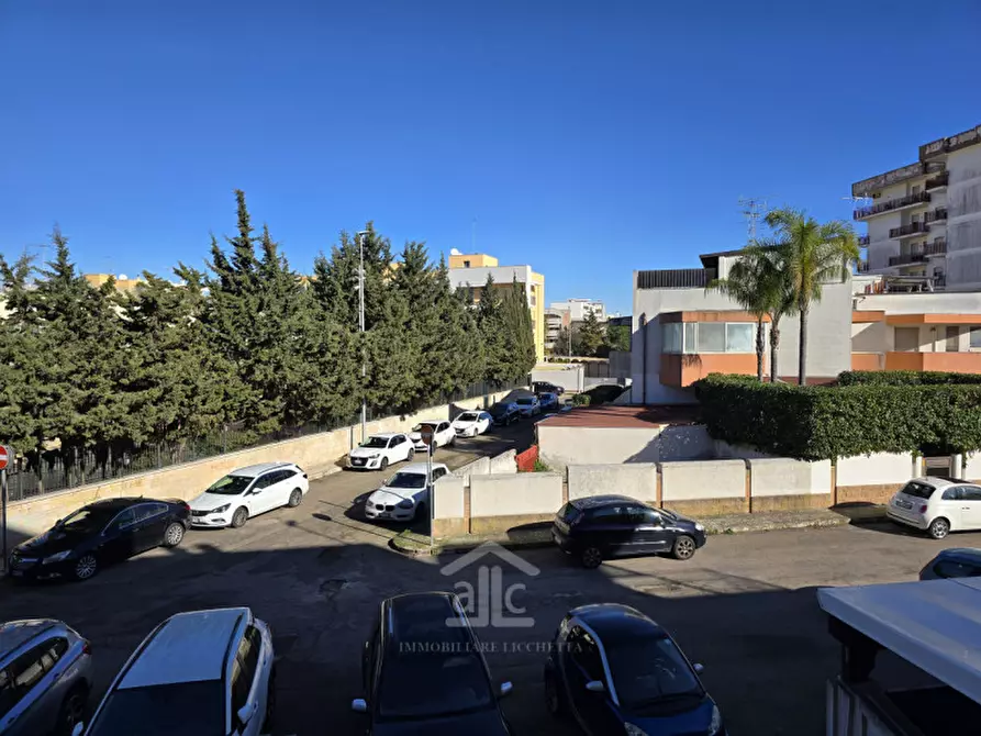 Immagine 13 di Appartamento in vendita  in Via Galileo Galilei 49 a Lecce
