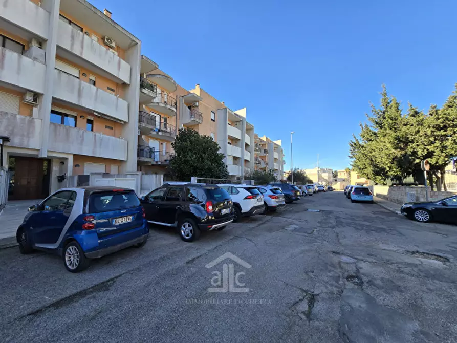 Immagine 38 di Appartamento in vendita  in Via Galileo Galilei 49 a Lecce