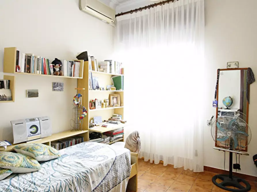 Immagine 8 di Casa indipendente in vendita  in Via Pisa a Parabita